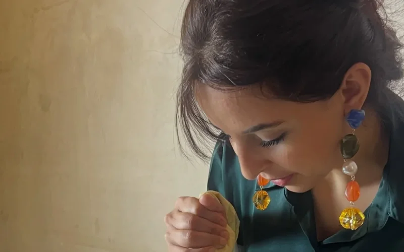 Finaliste du « Meilleur Pâtissier » au Maroc, Fouzia réinvente le brunch en Belgique