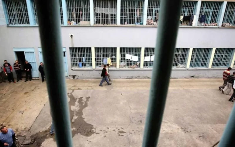 Ibtissem et Mariam risquent 17 ans de prison en Turquie après un voyage de rêve