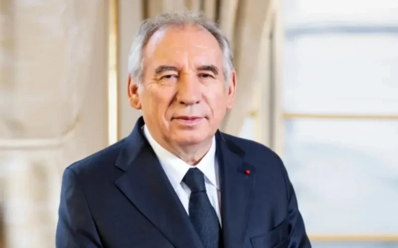François Bayrou critiqué pour avoir reconnu l'islamophobie en France 