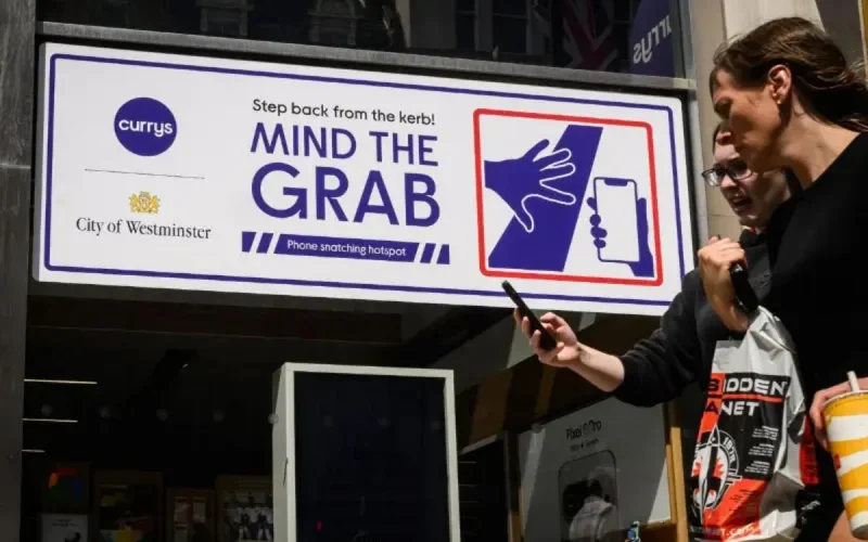 Royaume-Uni : des téléphones volés dans les trains finissent au Maroc