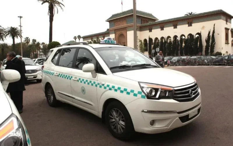 Maroc : les chauffeurs de taxi menacent