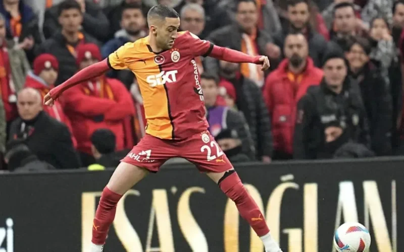 Ça se complique encore pour Hakim Ziyech