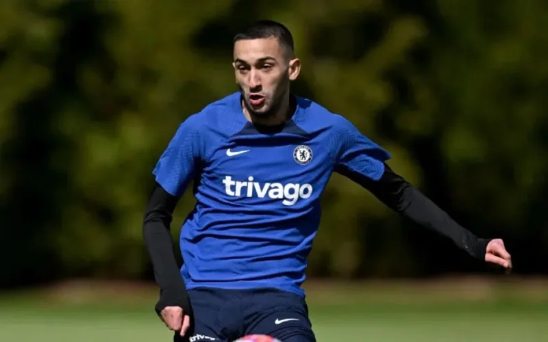 Hakim Ziyech, « triste et perdu » à Chelsea, selon Frank Lebœuf
