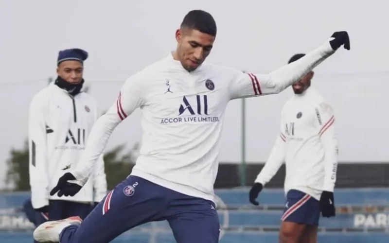 Achraf Hakimi pense à quitter le PSG