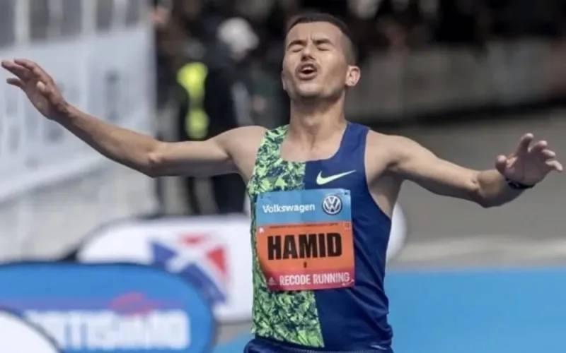 De migrant à recordman du marathon espagnol, voici l'impressionnant parcours d'Hamid Ben Daoud