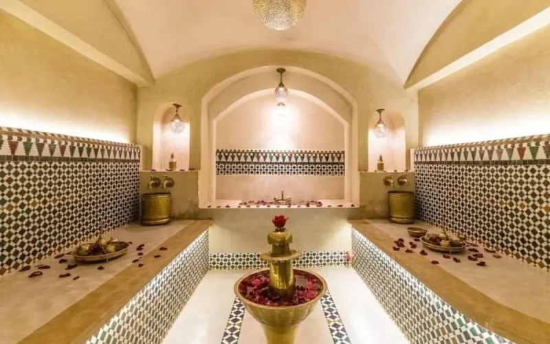Maroc : un hammam condamné à payer 250 000 dirhams