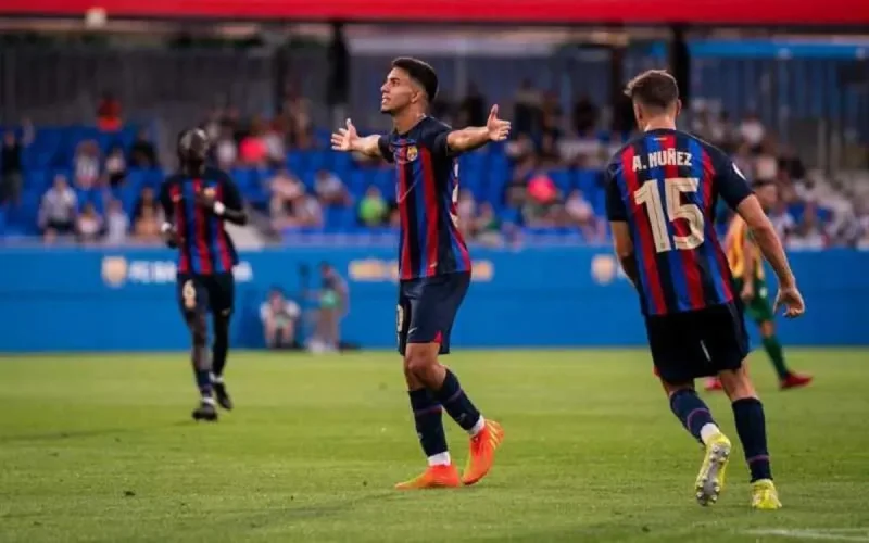 Ilias Akhomach convoqué avec l'équipe d'Espagne