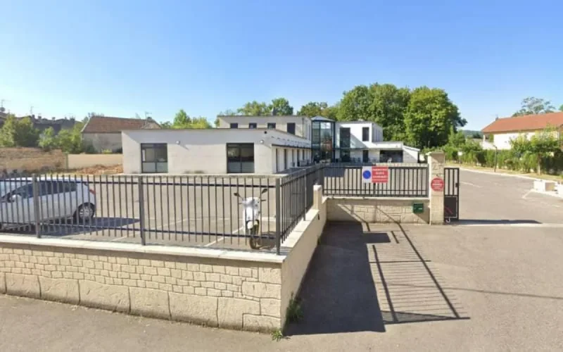 France : une mosquée échappe au pire, un homme arrêté