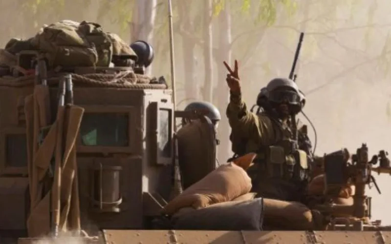 Un soldat israélien vivant à Marrakech accusé de crimes contre l'humanité