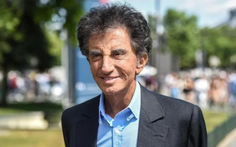 Jack Lang encense le roi Mohammed VI 