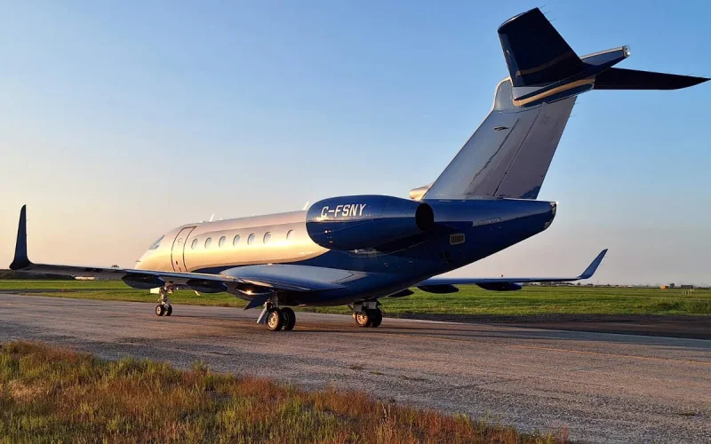 6 000 dollars l'heure de vol : la facture salée d'un Général pour rejoindre le Maroc