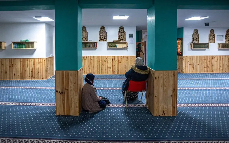 Jeunes et Ramadan : entre conviction, obligation et désobéissance