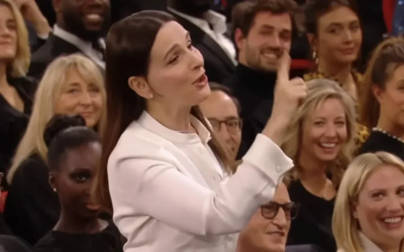 Juliette Binoche revient sur sa réaction durant le discours de Jamel Debbouze aux César