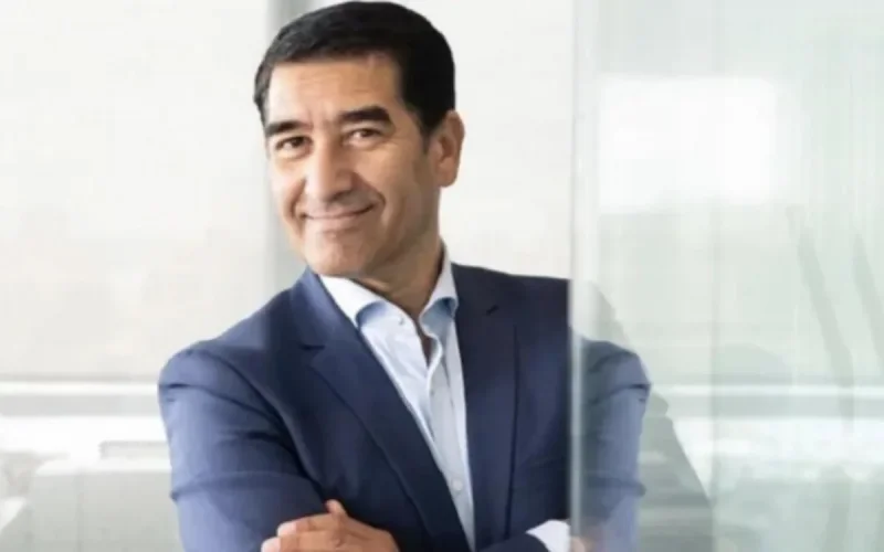 Karim Zéribi appelle à l'unité des Marocains et Algériens de France