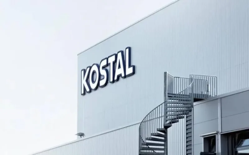 Kostal délaisse Barcelone pour le Maroc