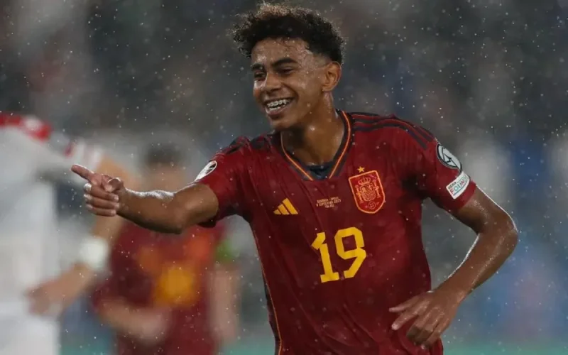 Lamine Yamal entre dans l'histoire avec l'Espagne