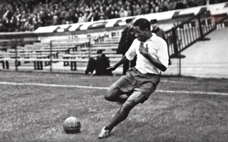 Larbi Ben Barek honoré par la FRMF et l'Atlético Madrid