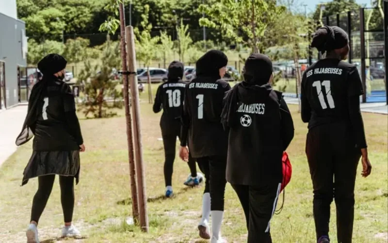 Voile dans le sport : critiqué, le Conseil d'État met en garde