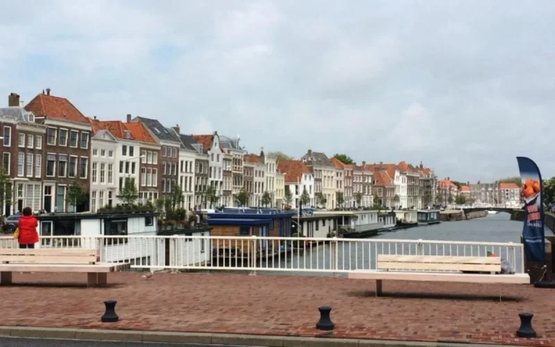 Pays-Bas : A 40 ans, des jeunes Marocains vivent encore chez leurs parents