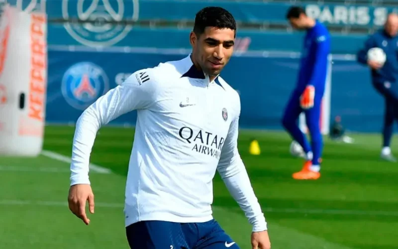 Le PSG pourrait perdre Achraf Hakimi au profit d'un club anglais