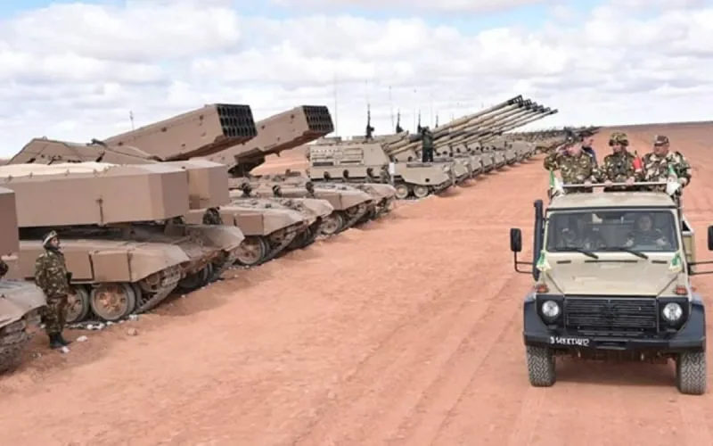 Des manœuvres militaires algériennes à la frontière marocaine ?