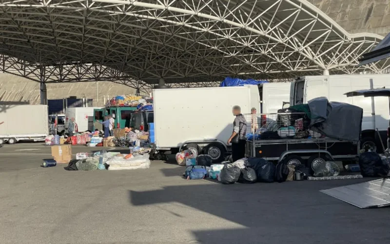 Tanger Med : venus aider pour le séisme, des MRE se plaignent de « bakchich »