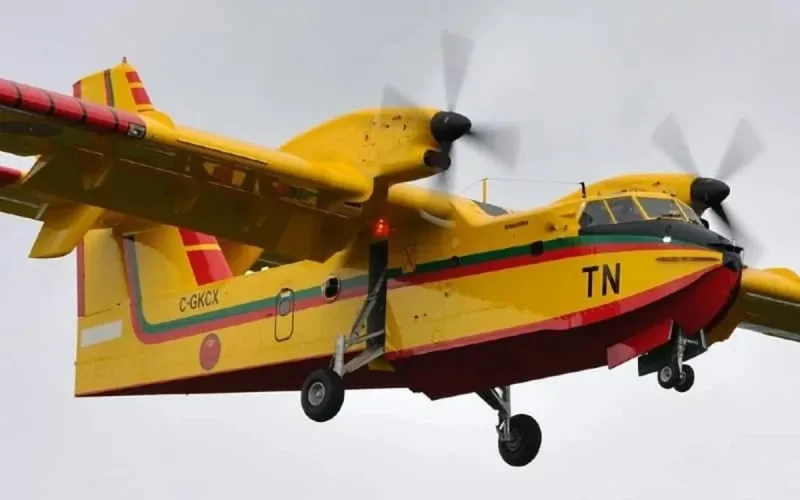 Le Maroc reçoit un nouveau canadair