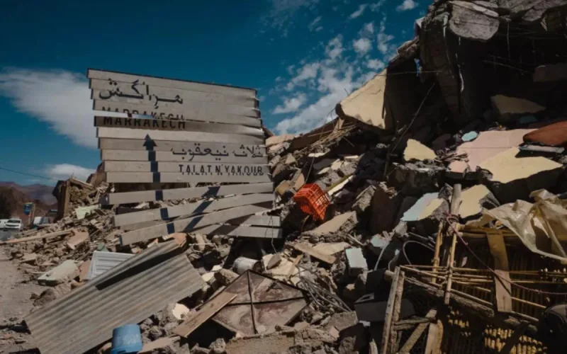 Maroc : une « reconstruction rapide » avec « tous les moyens »