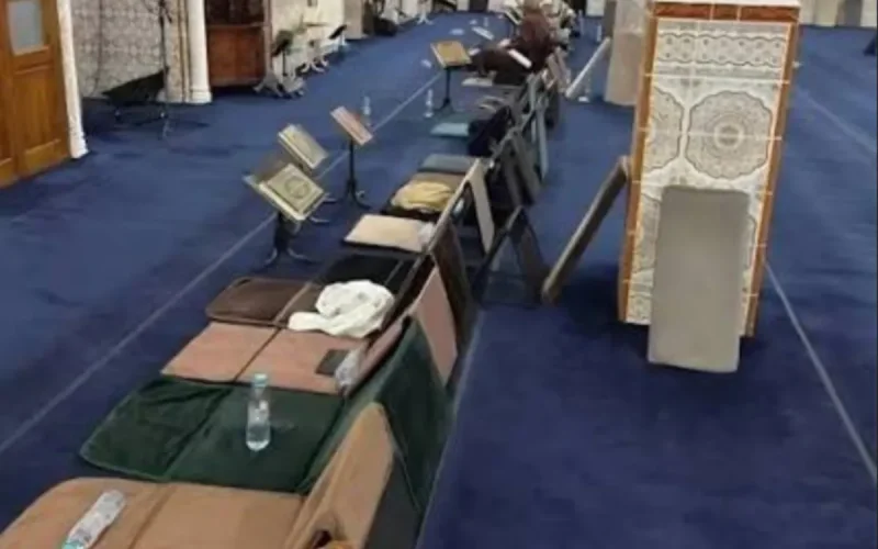 Mosquées au Maroc : La guerre des places au premier rang fait rage pendant le Ramadan