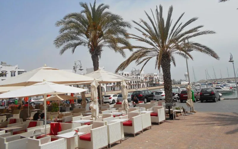 Taxe musique et télévision : Les restaurateurs et cafetiers marocains se révoltent