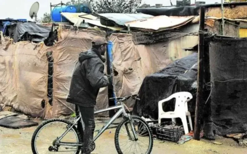Destruction du bidonville d'Almeria : les sans-abri marocains jetés à la rue