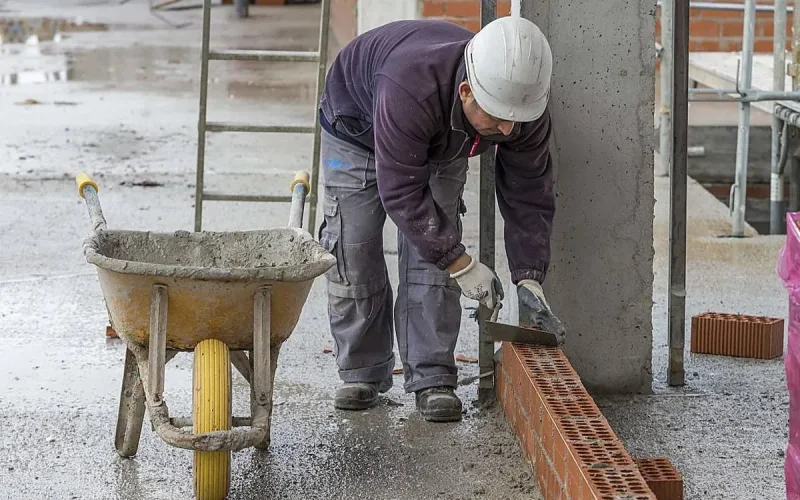 De serrurier à maçon star en Espagne : Le Marocain qui gagne 10 000 euros nets par mois