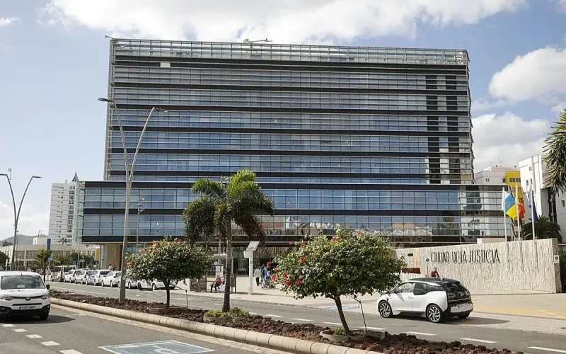 Canaries : 20 ans de prison contre un Marocain