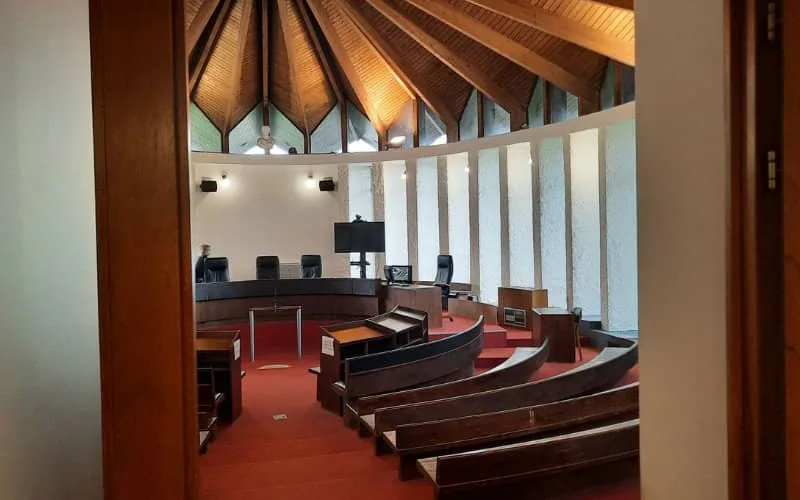 Montbéliard : un Marocain condamné pour avoir violemment frappé une professeure