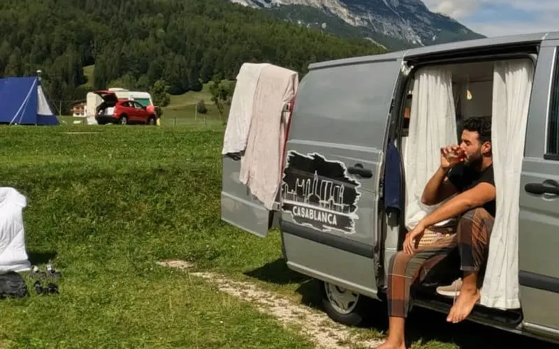 Un Marocain parcourt 15 000 km pour soutenir l'équipe du Maroc au Qatar 