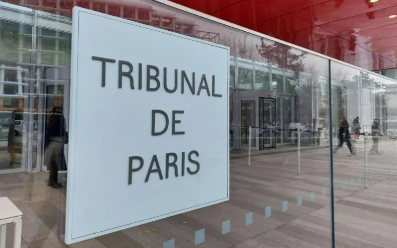 Une Marocaine porte plainte contre l'Etat français