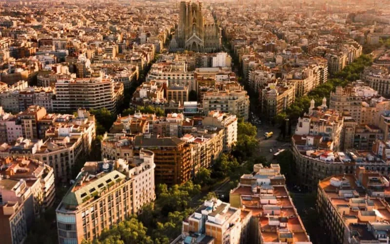 Les Marocains, champions de l'achat de biens immobiliers en Catalogne