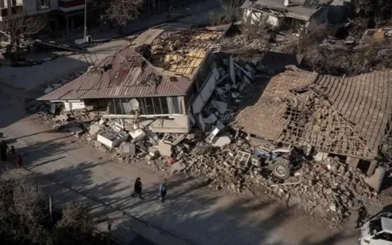 Des MRE de Turquie apportent leur aide aux sinistrés