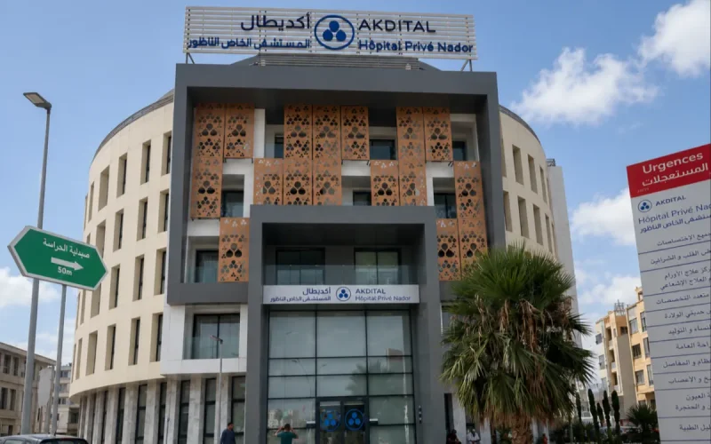 Il part voir sa mère au Maroc et revient paralysé aux Pays-Bas (et 35 000 euros de frais)