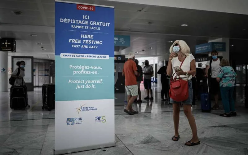 La France retire le Maroc de la zone rouge, plus de quarantaine