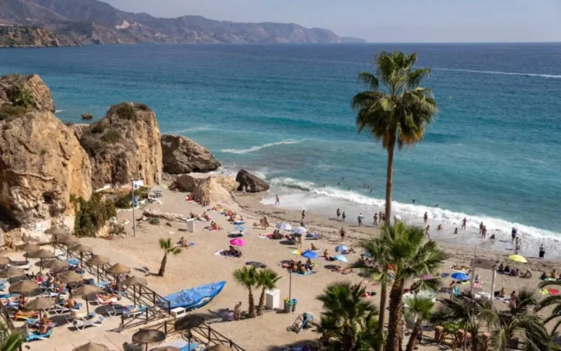 Pourquoi les Marocains fuient-ils leur pays pour les vacances ?