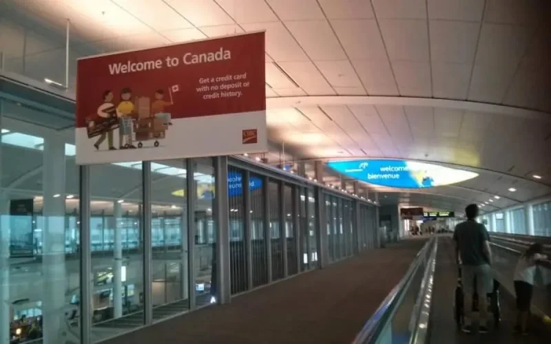 Les Marocains complètement vaccinés autorisés à accéder au Canada 