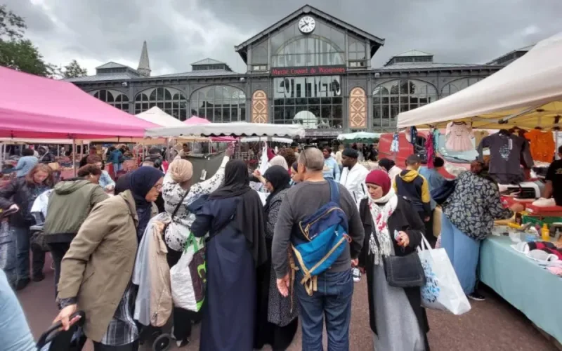Les Marocains forment l'un des plus grands groupes d'immigrés en France