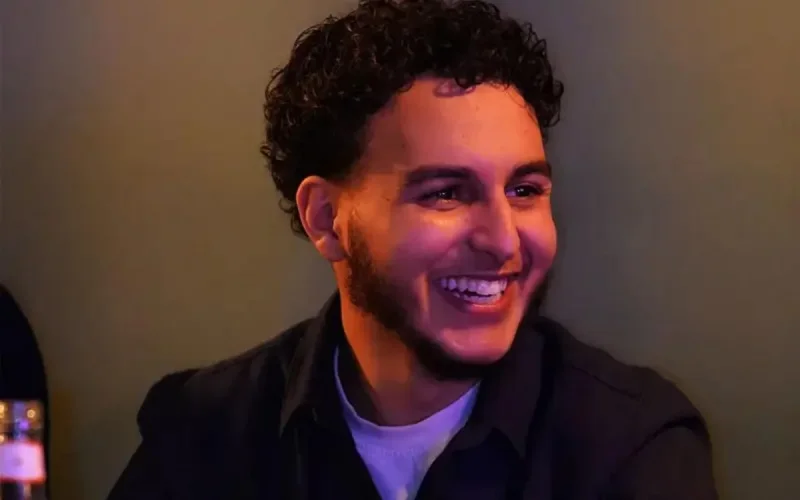 Le dérapage d'un acteur de Mocro Maffia sur un terrain de football