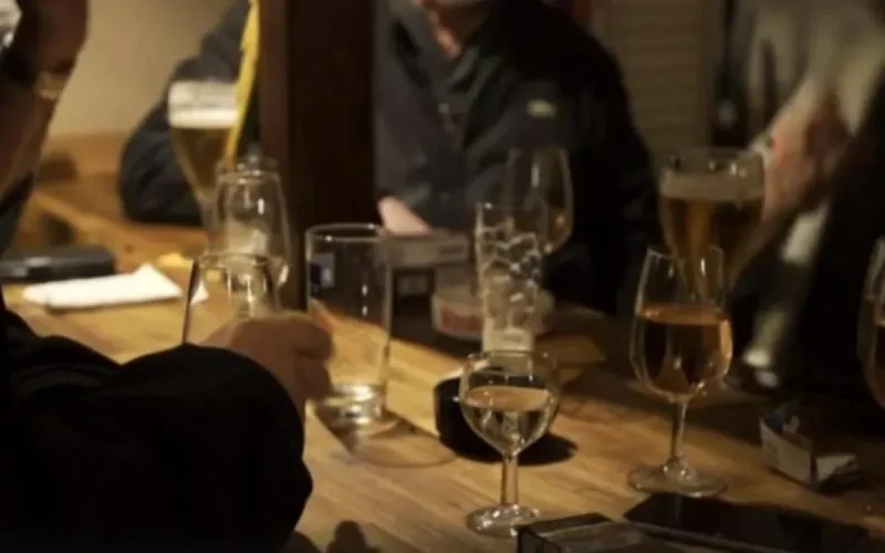 Descente de la gendarmerie dans un bar illégal à Marrakech