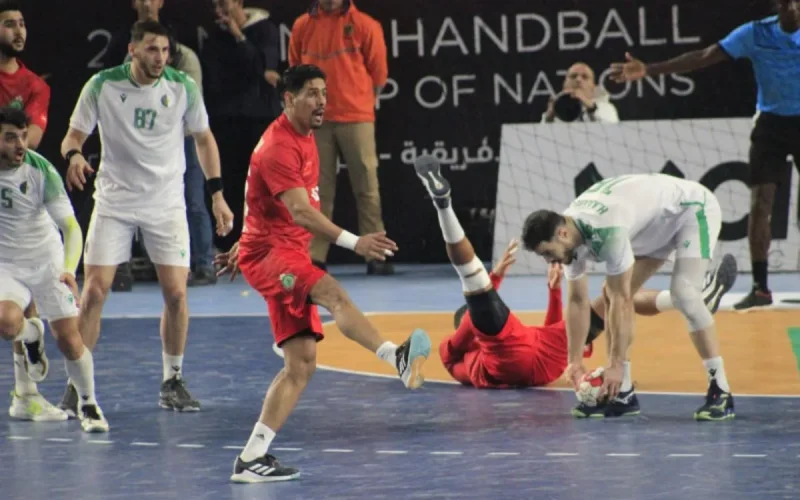 Handball : déjà qualifié pour les quarts, le Maroc battu par l'Algérie 