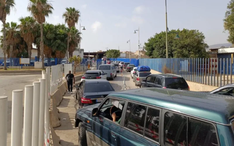 Melilla : embouteillage à la frontière, les MRE en colère