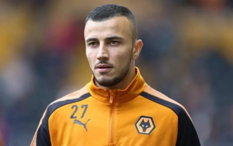 Mercato : Romain Saïss dans le viseur du FC Séville