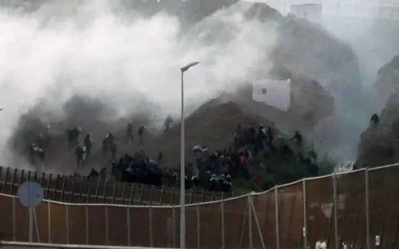 L'Espagne en contact avec le Maroc pour empêcher de nouveaux assauts de migrants