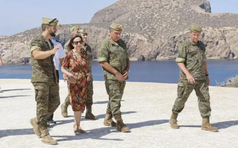 Visite controversée d'une ministre espagnole sur les îles disputées par le Maroc